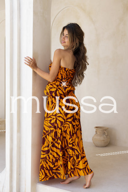 nina naranja spiro