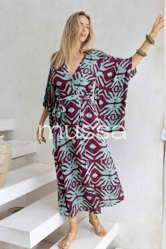 Kimono Puno Burdeos