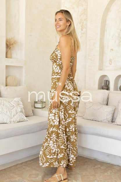 Eva Camel